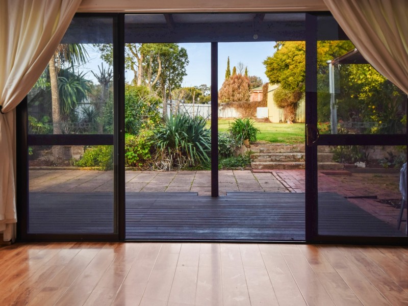 40 McLerie Street, Young NSW 2594