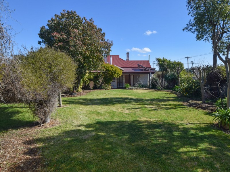 40 McLerie Street, Young NSW 2594