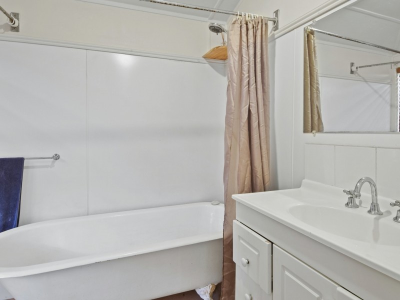 99 Noonans Road, Young NSW 2594