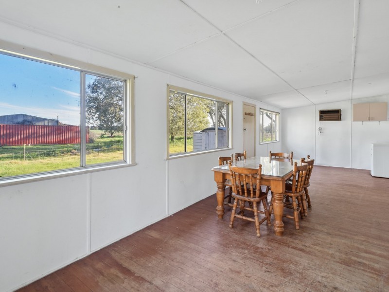 40 Koorawatha Road, Greenethorpe NSW 2809
