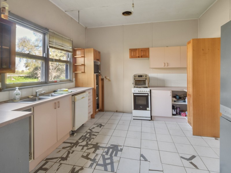 40 Koorawatha Road, Greenethorpe NSW 2809