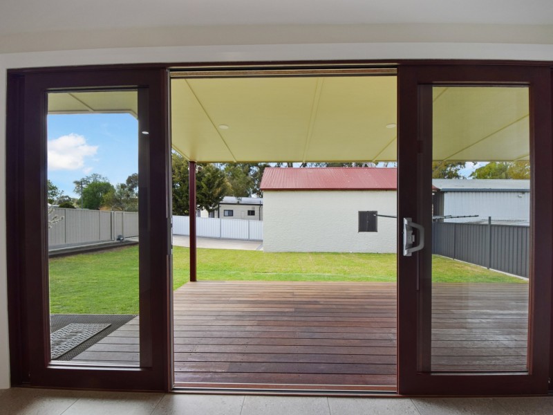 2 Zouch Street, Young NSW 2594