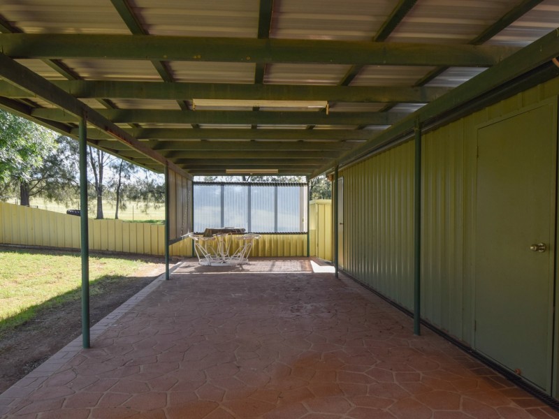 38 Wickham Lane, Young NSW 2594