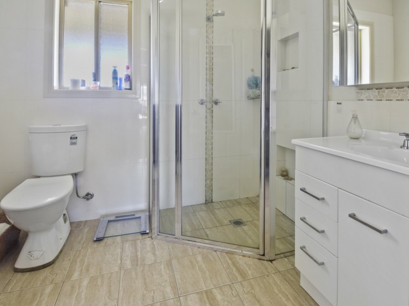 92 Wambanumba Drive, Young NSW 2594