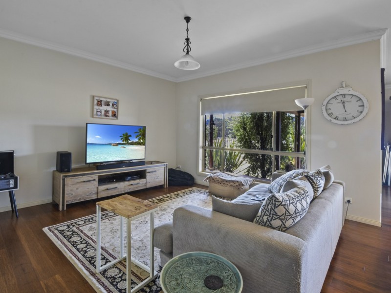 92 Wambanumba Drive, Young NSW 2594