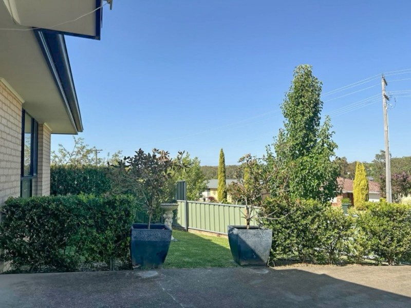 1-75 Blackett Avenue, Young NSW 2594