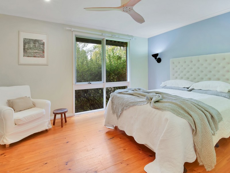 6 Bell Avenue, Young NSW 2594