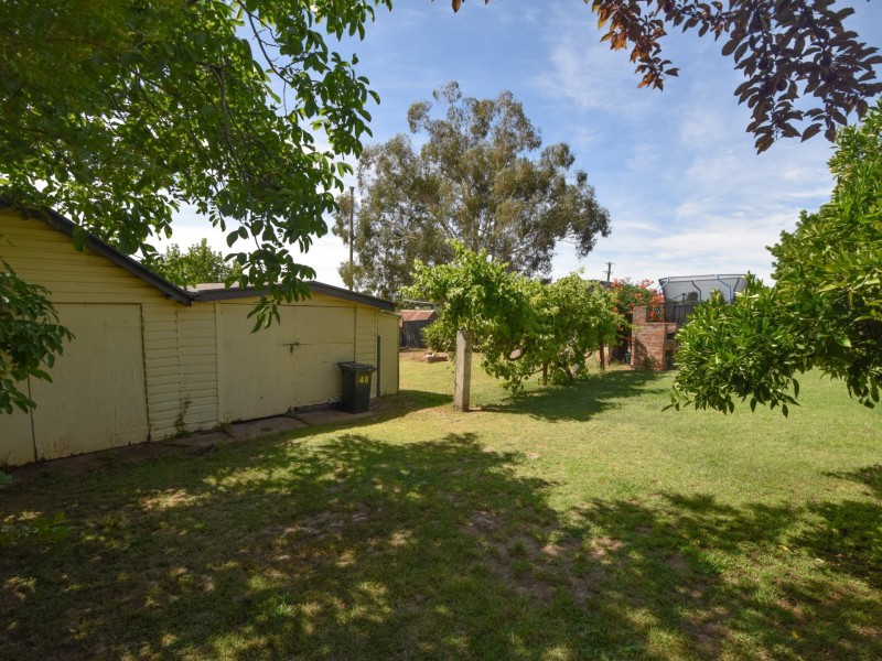 48 Yass Street, Young NSW 2594