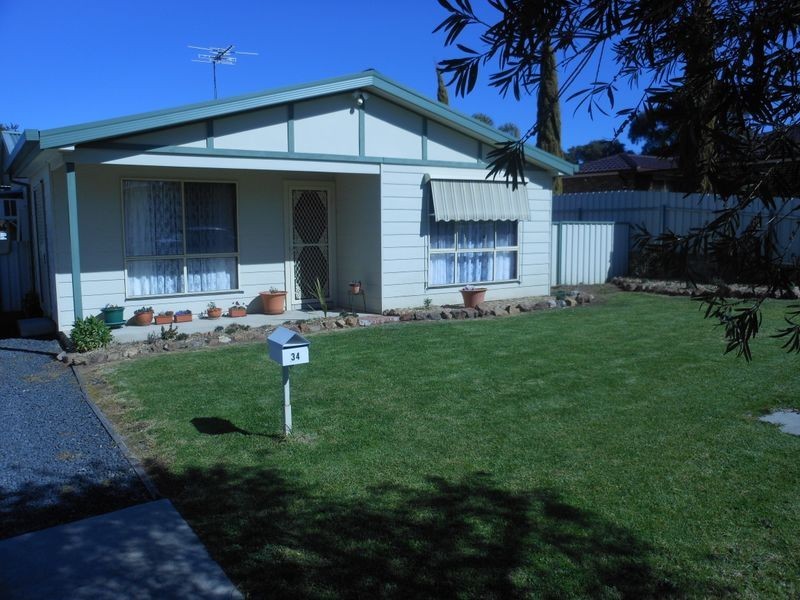 34 Demondrille Street, Young NSW 2594