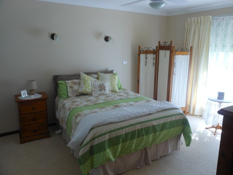 34 Demondrille Street, Young NSW 2594