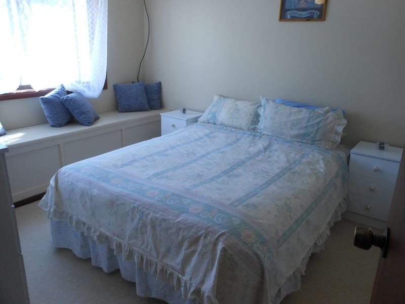 34 Demondrille Street, Young NSW 2594