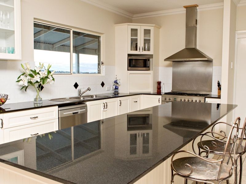 1 Golden Grove Estate, Young NSW 2594
