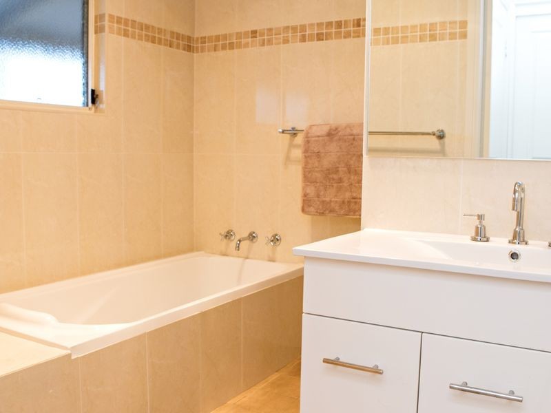 1 Golden Grove Estate, Young NSW 2594
