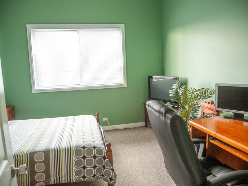 42 McLerie Street, Young NSW 2594