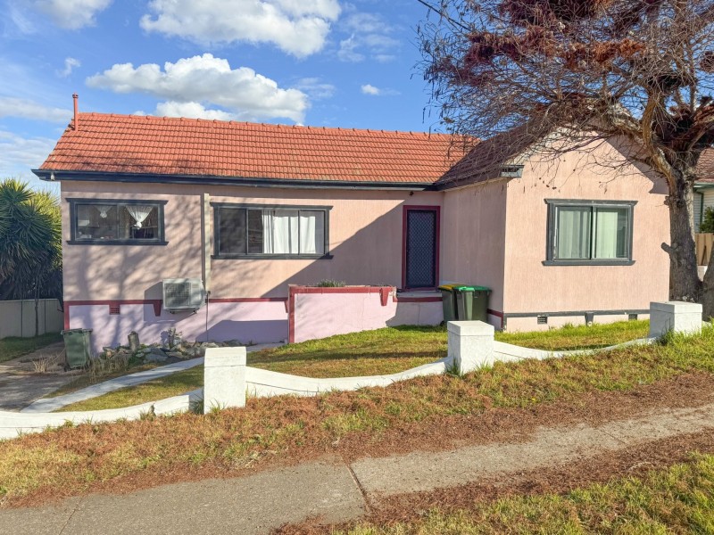 92 William Street, Young NSW 2594
