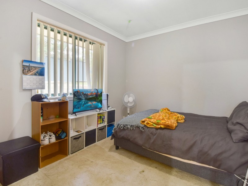 33 Cowper Street, Young NSW 2594