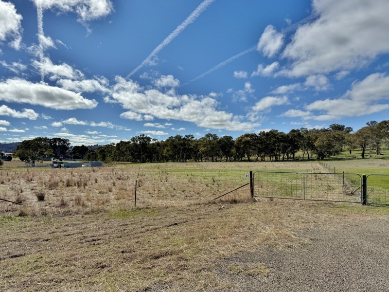 44 Dowling Drive Murringo, via, Young NSW 2594