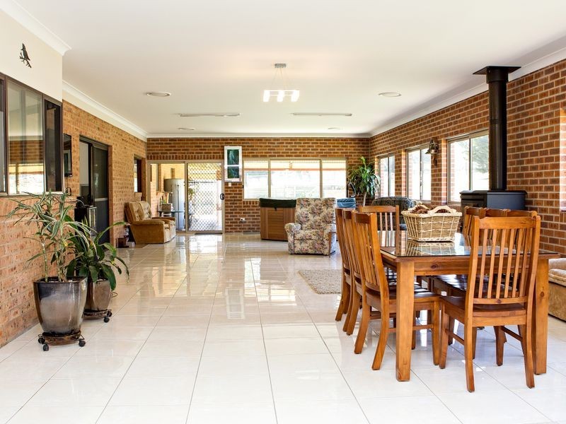 426 Back Creek Road, Young NSW 2594