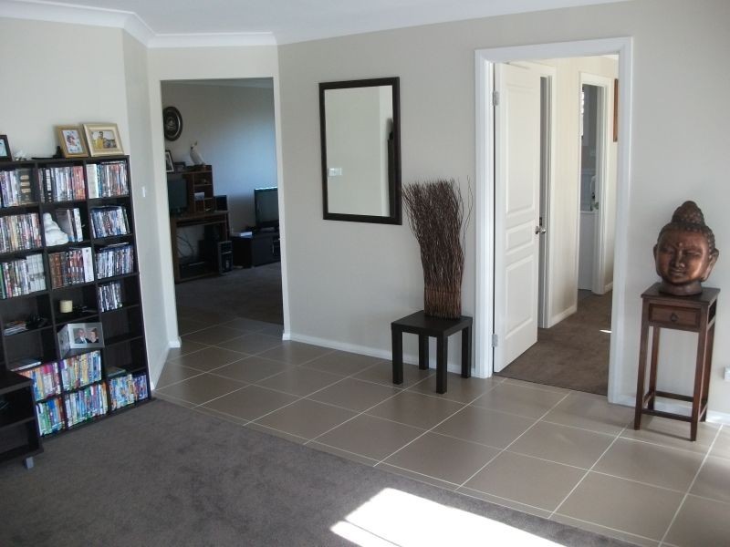 8 Mayoh Place, Young NSW 2594