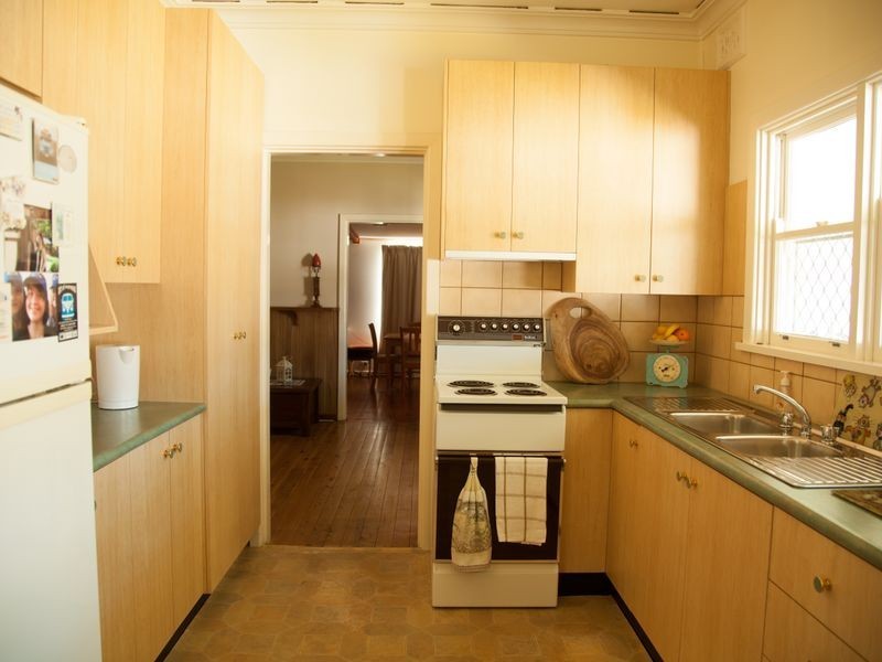 75 Brock Street, Young NSW 2594