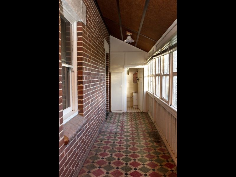 38 Demondrille Street, Young NSW 2594