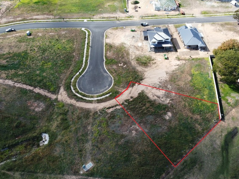 5 Hosie Court, Young NSW 2594