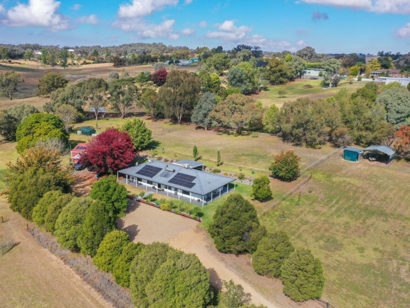38 Byrne Close, Young NSW 2594