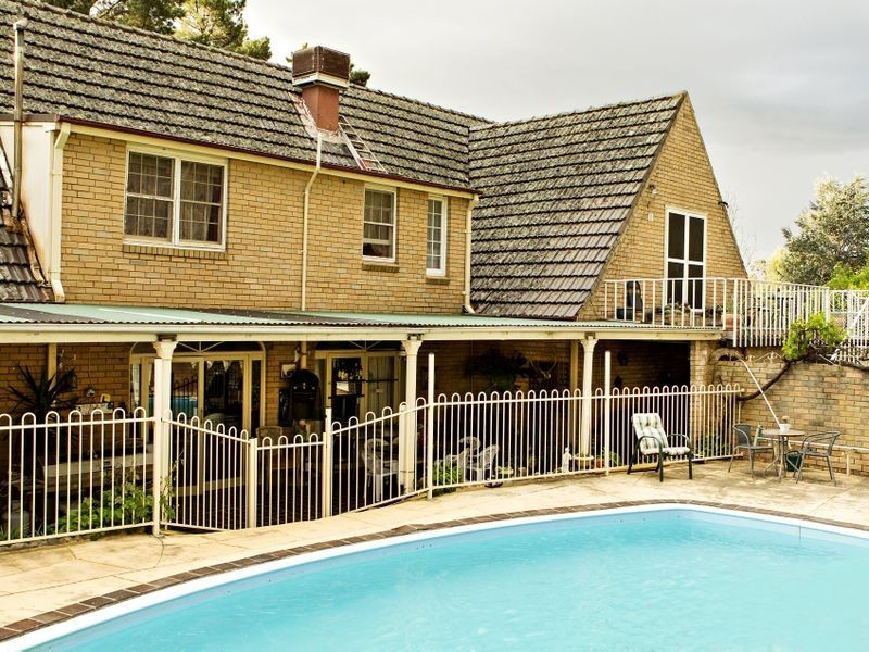 4484 Olympic Hwy South, Young NSW 2594