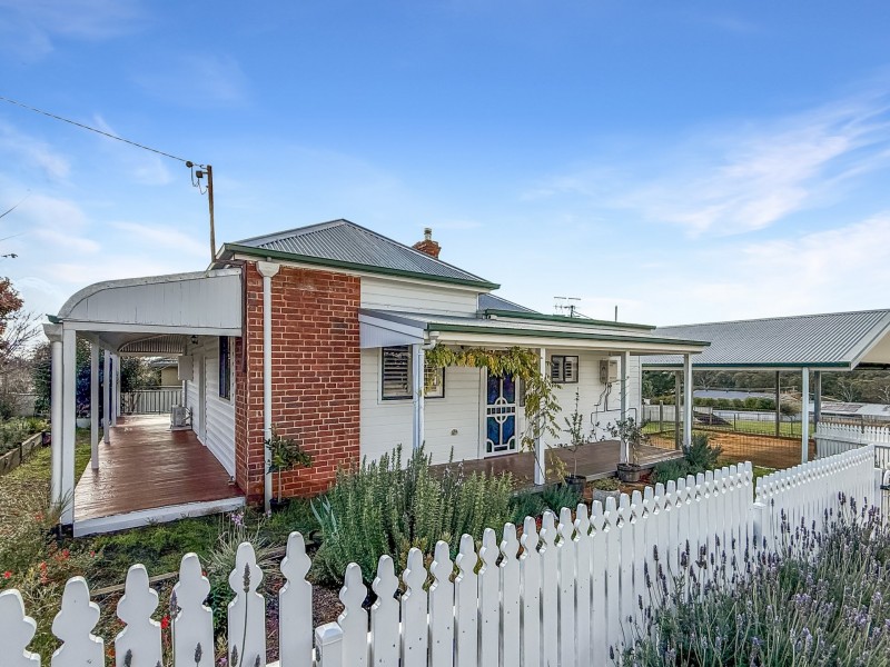 116 Wombat Street, Young NSW 2594