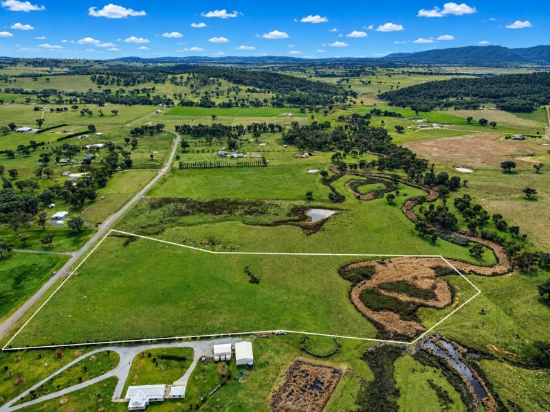 38 Wambanumba Drive, Young NSW 2594