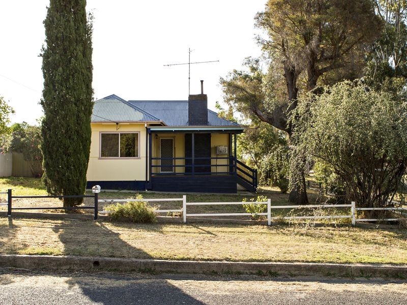 1 Margaret Street, Young NSW 2594