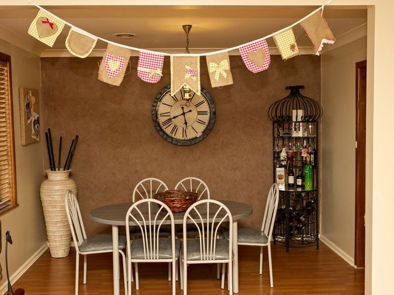 20 Back Creek Rd, Young NSW 2594