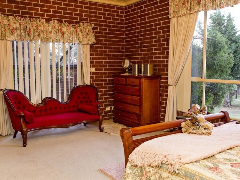 224 Henry Lawson Way, Young NSW 2594