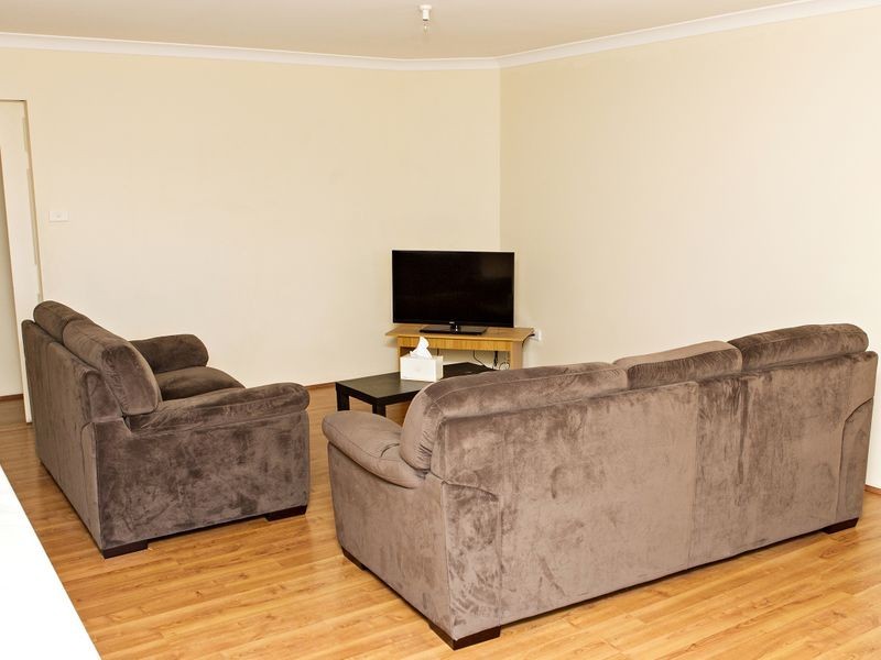 1 Hayden, Young NSW 2594