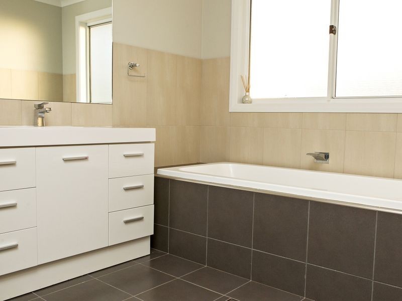 23 Cherry Vale Estate, Young NSW 2594