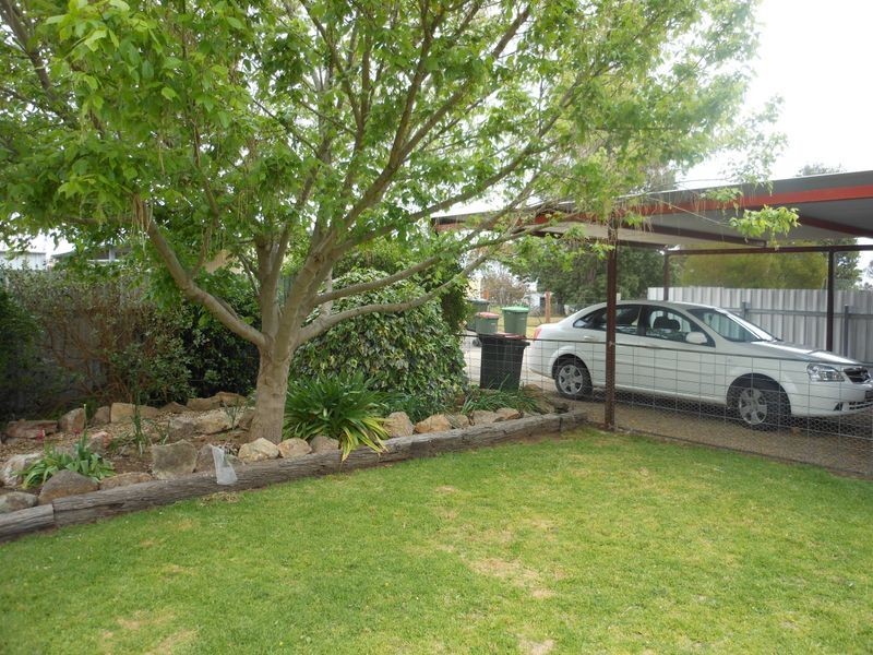 4 Allsopp Street, Harden NSW 2587