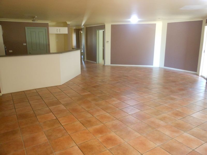 15 Burrangong Hall Road, Young NSW 2594