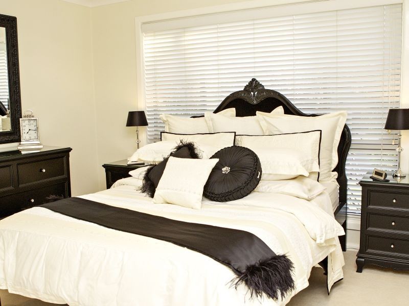 5 Keevil Drive, Young NSW 2594