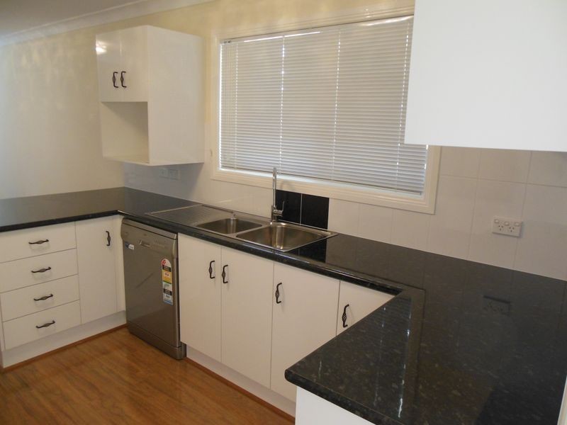 55 Templemore Street, Young NSW 2594