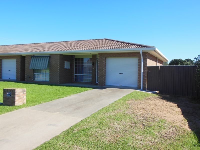 3/7 Murringo Street, Young NSW 2594