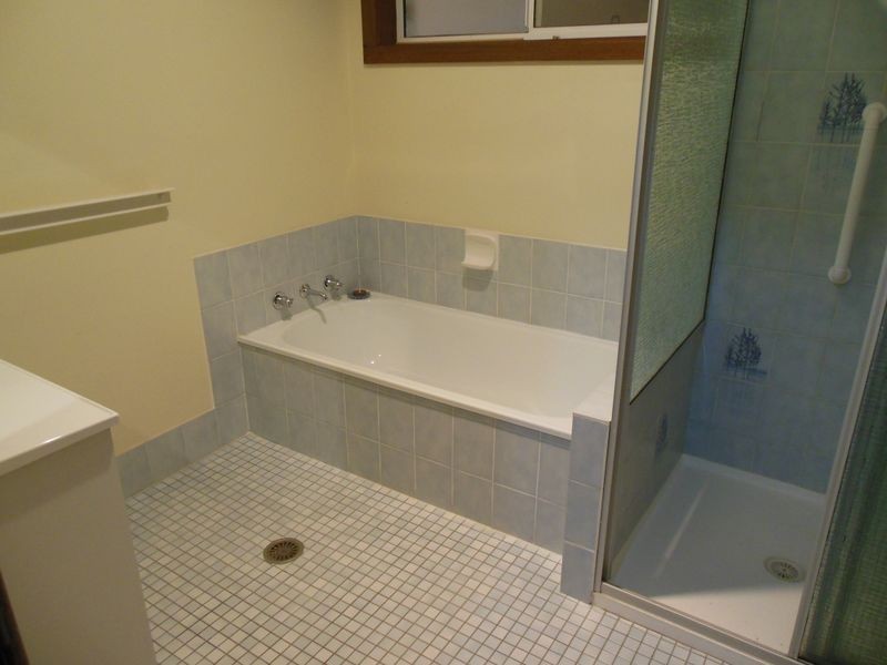 3/7 Murringo Street, Young NSW 2594