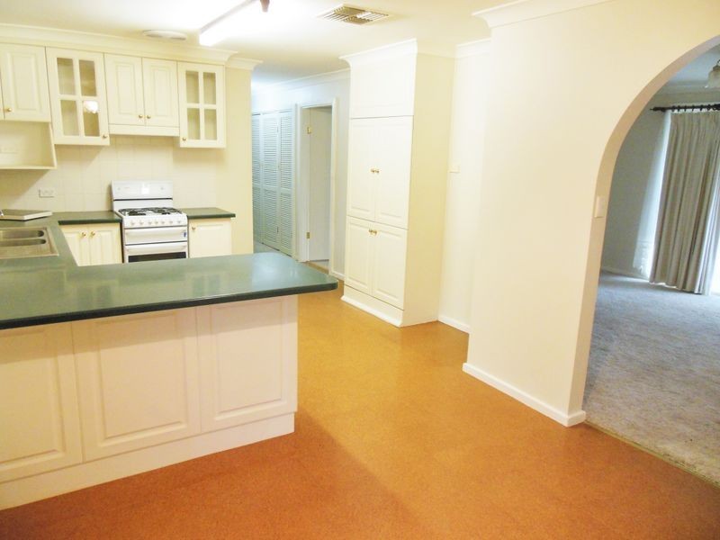 129 Willliam Street, Young NSW 2594