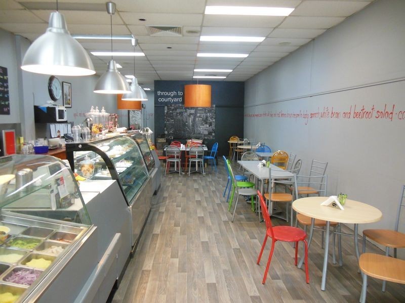 95 Boorowa Street, Young NSW 2594