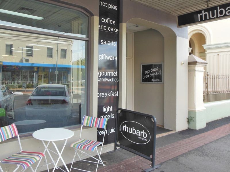 95 Boorowa Street, Young NSW 2594