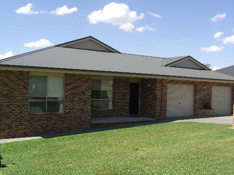 1 Jake Miller Place, Young NSW 2594