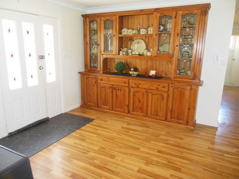 7 Willawong Street, Young NSW 2594