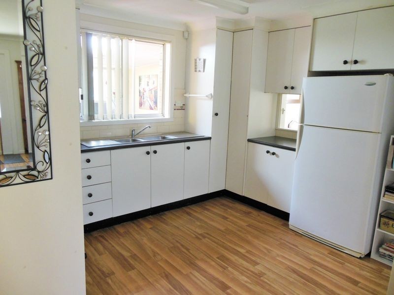 7 Willawong Street, Young NSW 2594