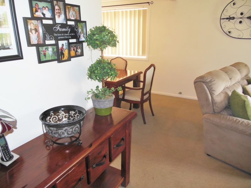 7 Willawong Street, Young NSW 2594