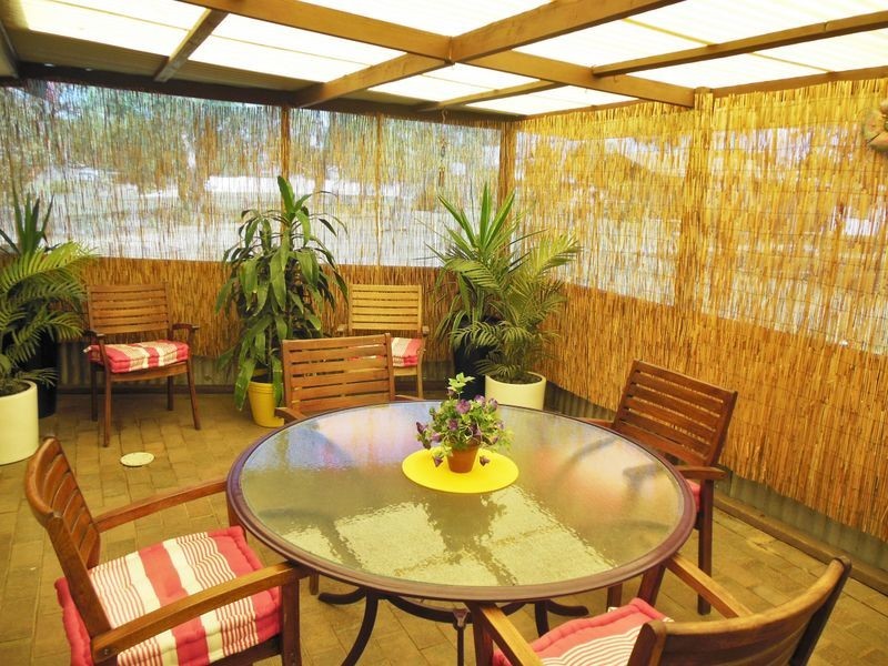 7 Willawong Street, Young NSW 2594