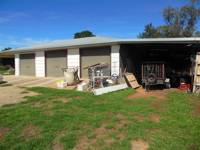 275 Henry Lawson Way, Young NSW 2594
